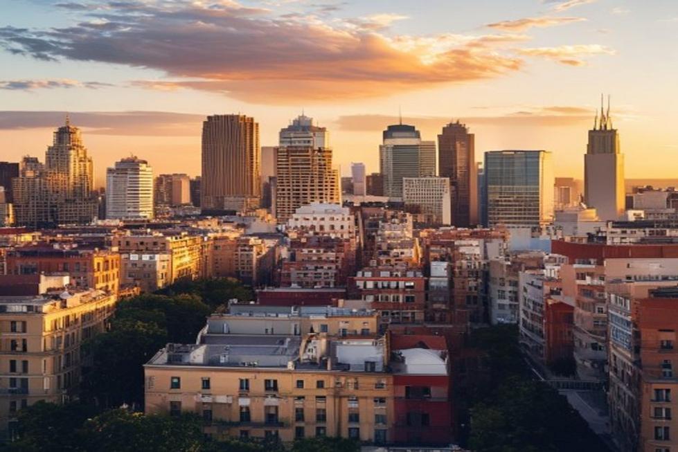 Horizonte vibrante de Buenos Aires com uma combinação de edifícios históricos e modernos.